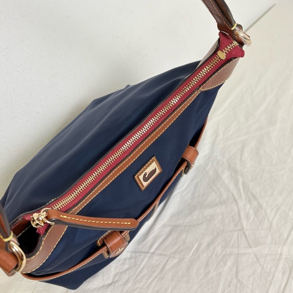 Dooney & Bourke Wayfarer Nylon Zip Sac Hobo Bag Purse Vachetta Leather Trim - Picture 13 of 17